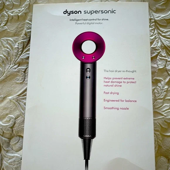 Dyson Supersonic Hair Blow Dryer with Attachments. Excellent condition - Picture 7 of 7